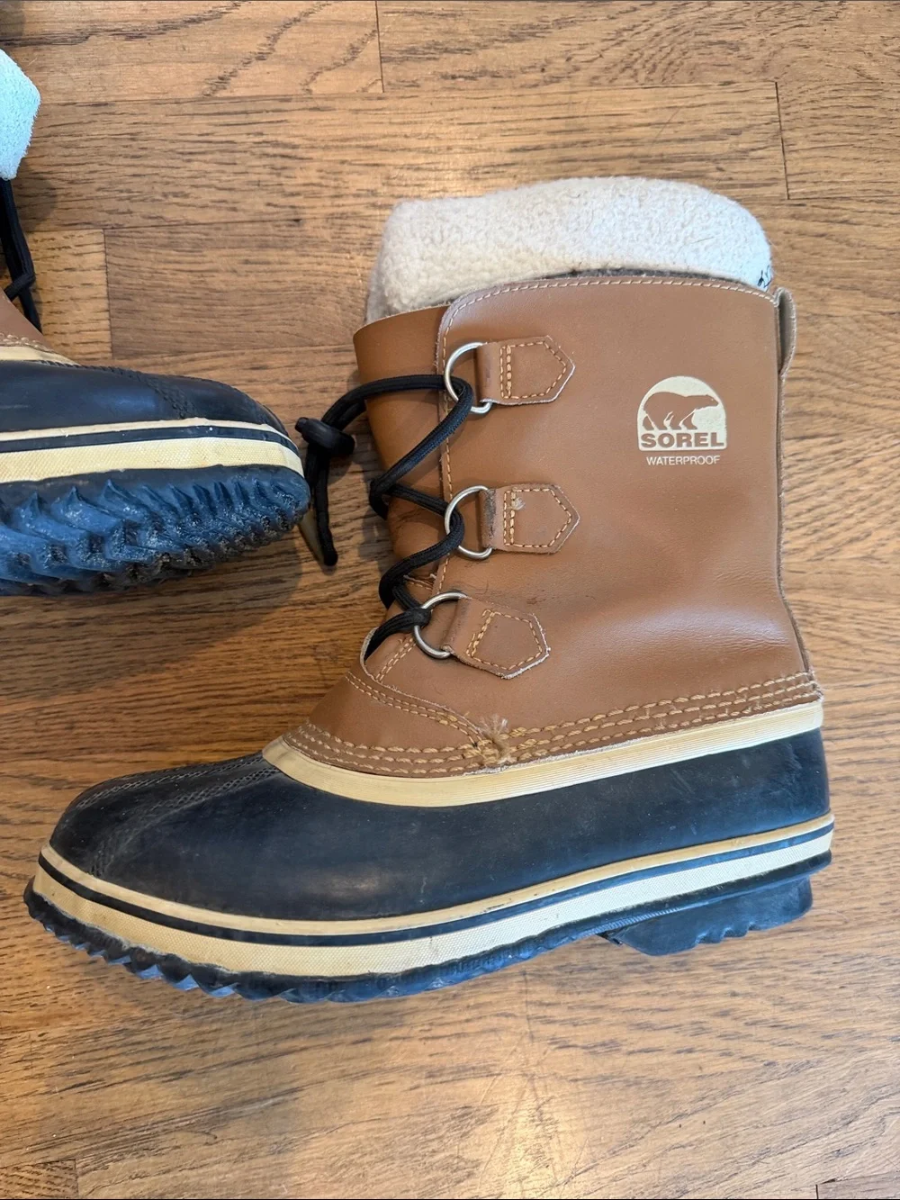 Sorel kids waterproof